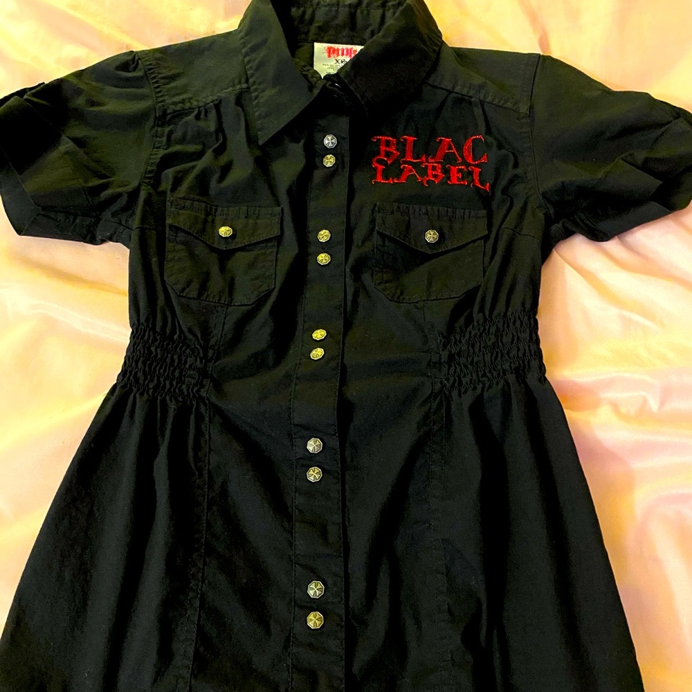 Blac Label bottom down Tee with a collar